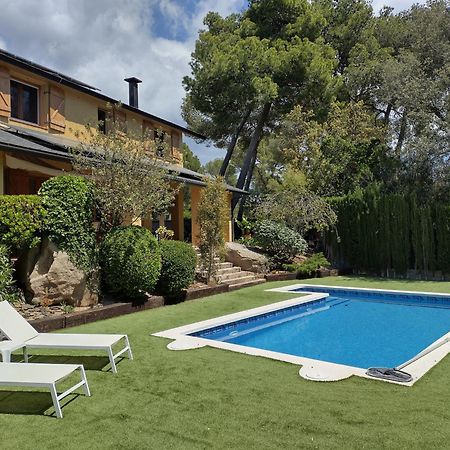 Casa Feliz Villa Sant Cebria de Vallalta Exterior photo